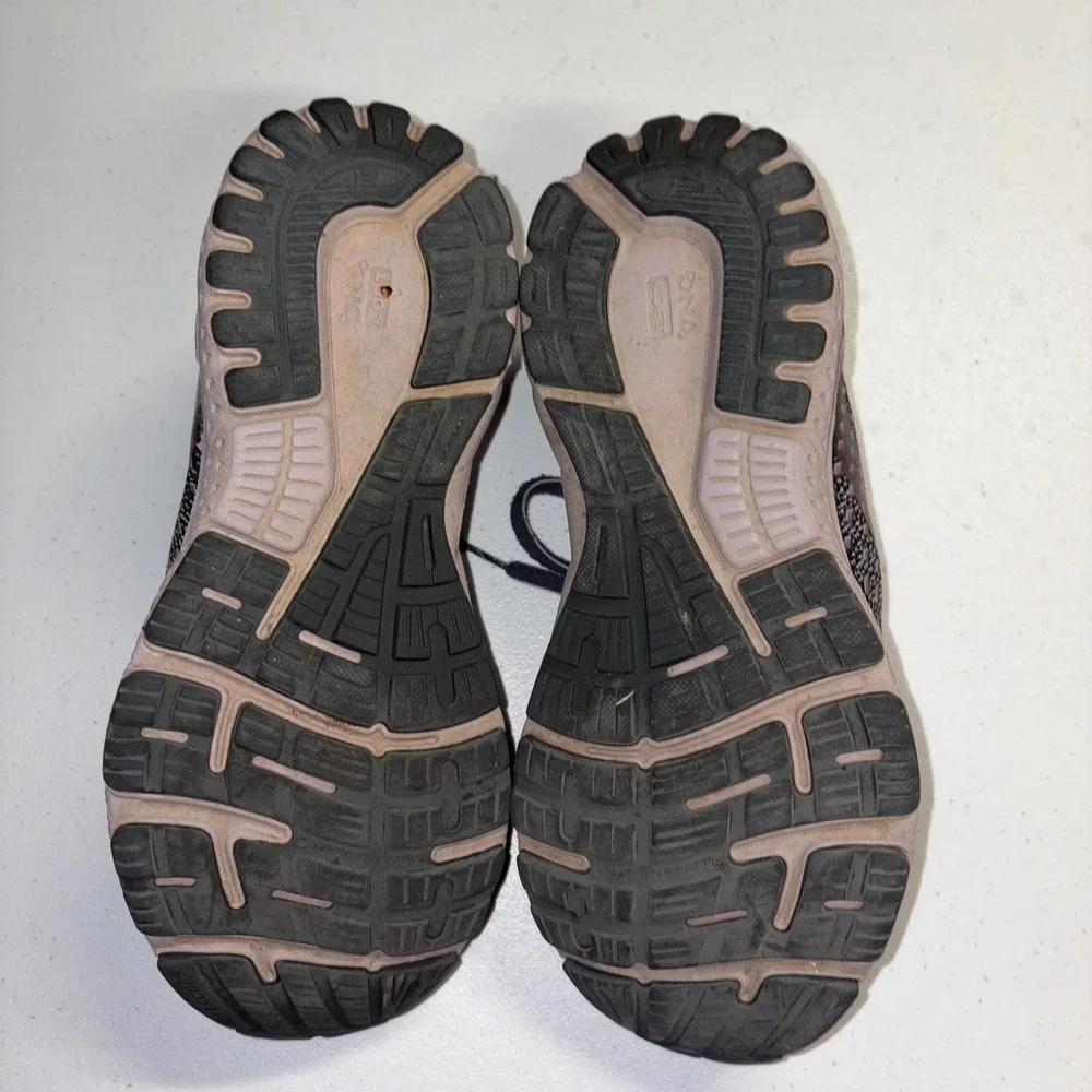 Brooks Adrenaline GTS 21 Womens Running Shoes Grey Rose Gold Size 8.5